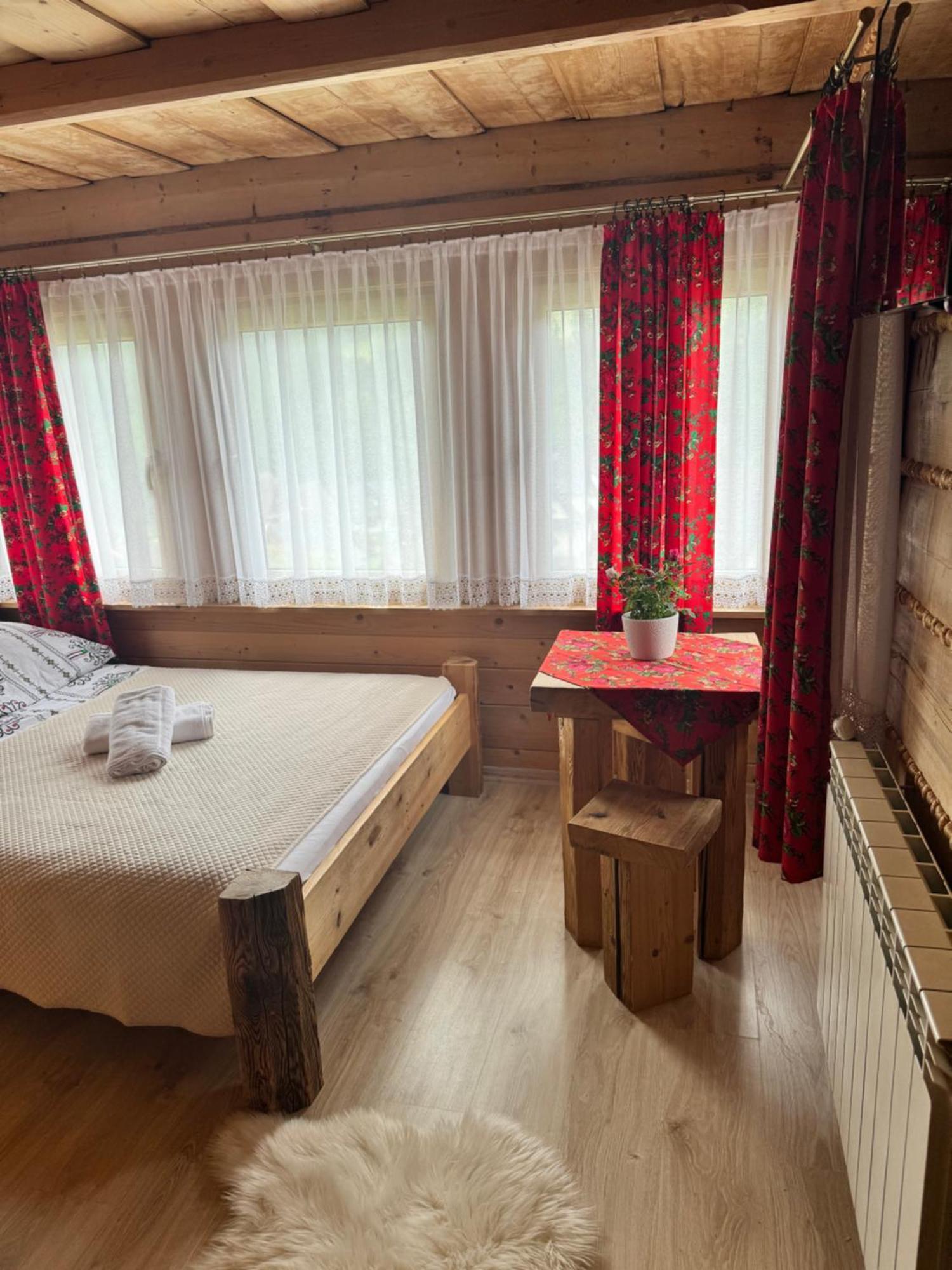 U Mlynorza Apartment Suche Bagian luar foto