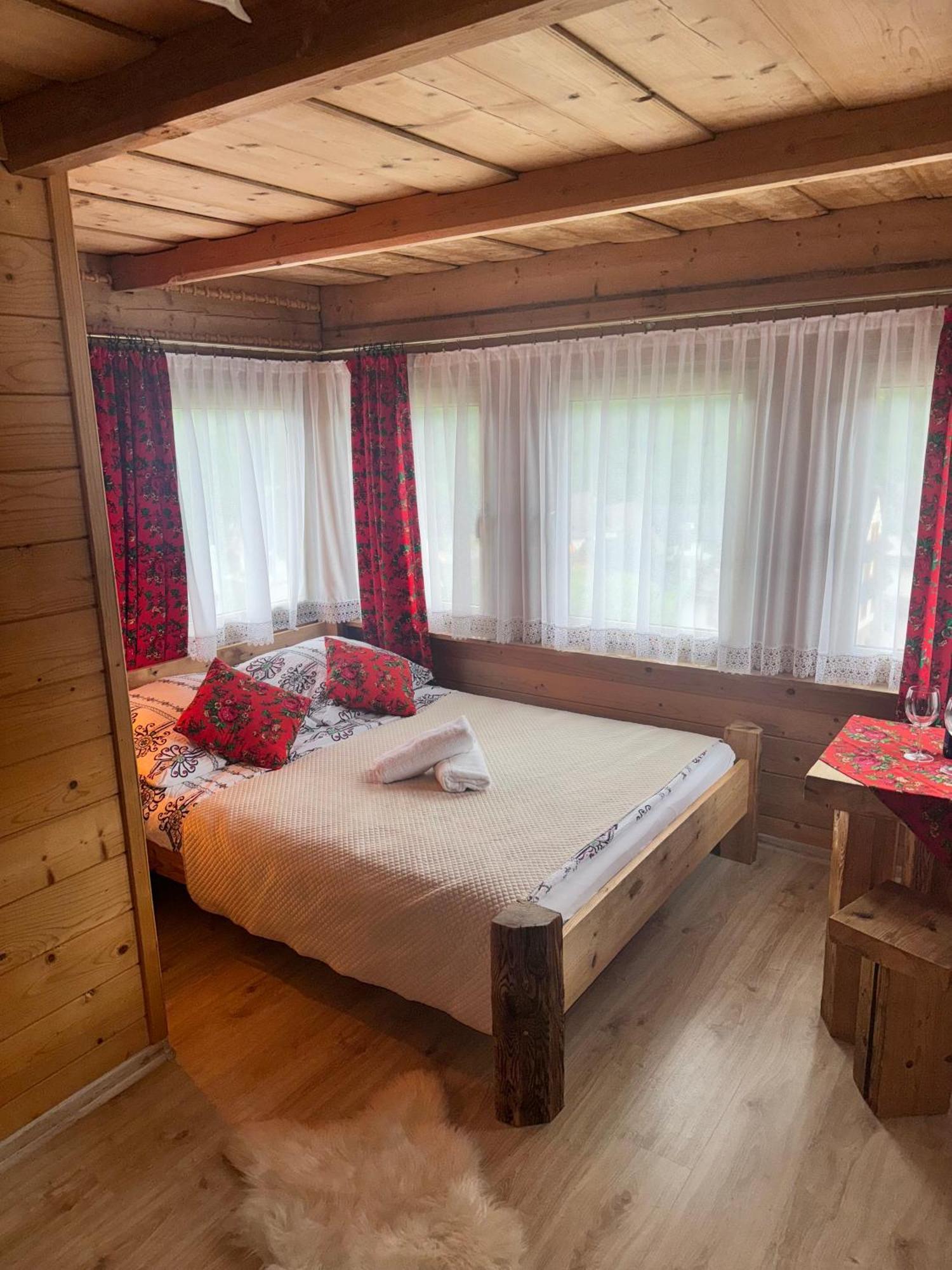 U Mlynorza Apartment Suche Bagian luar foto